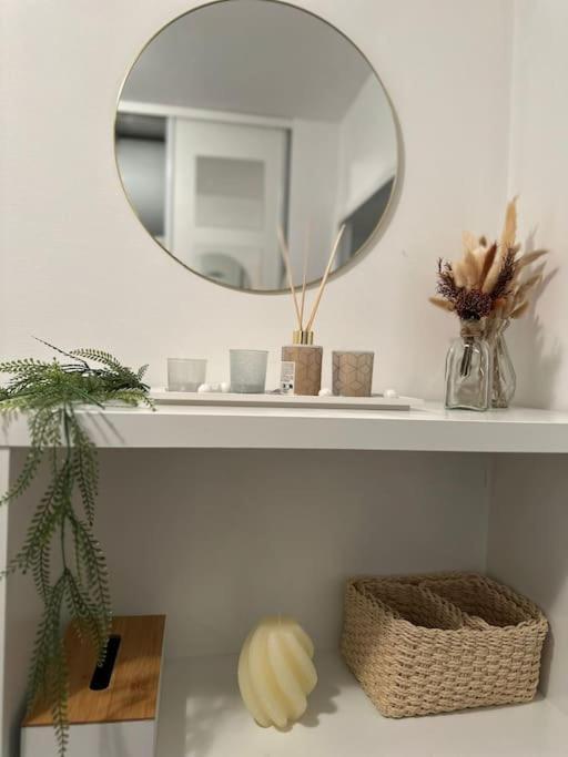 Studio Charmant Et Cosy Daire Rueil-Malmaison Dış mekan fotoğraf
